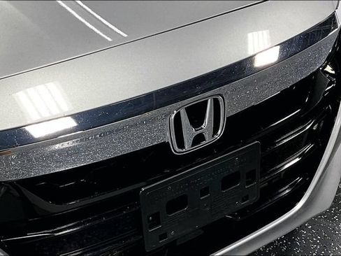 Used 2020 Honda Accord EX image 28