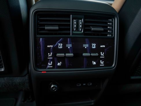 New 2026 Porsche Cayenne E-Hybrid image 27