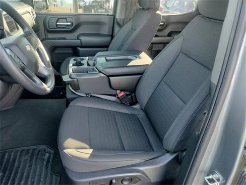 Used 2024 Chevrolet Silverado 1500 Custom image 16