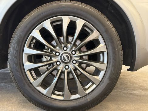 Used 2023 Nissan Armada Platinum w/ Captain's Chairs Package RWD image 12