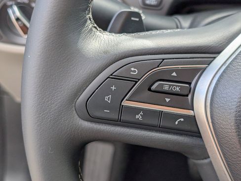 Used 2023 INFINITI QX50 Luxe image 30