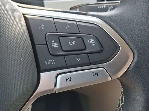 Used 2023 Volkswagen Atlas SE AWD/4WD image 22