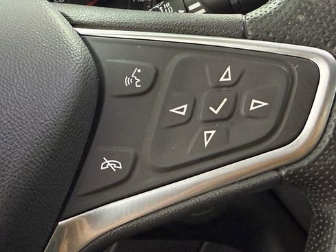 Used 2022 Chevrolet Equinox LT AWD/4WD image 12