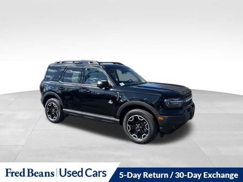 Used 2025 Ford Bronco Sport Outer Banks w/ Outer Banks Tech Package+ AWD/4WD image 1