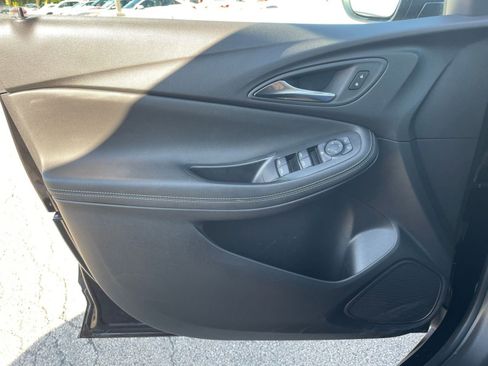 Used 2025 Buick Encore GX Preferred image 20