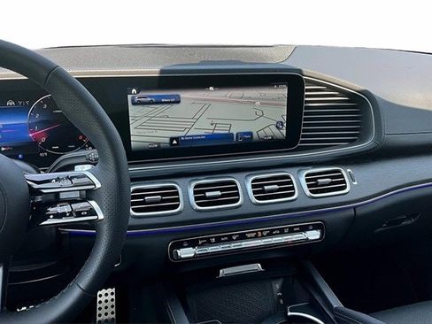 New 2025 Mercedes-Benz GLS 450 4MATIC image 10