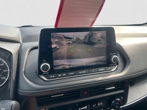 Used 2026 Nissan Rogue SV w/ Cold Weather Package image 20