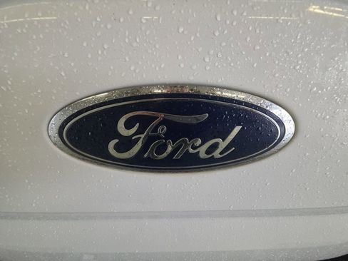 Used 2017 Ford F150 XLT w/ Equipment Group 301A Mid AWD/4WD image 8