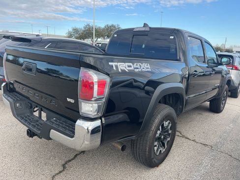 Used 2023 Toyota Tacoma TRD Off-Road image 4