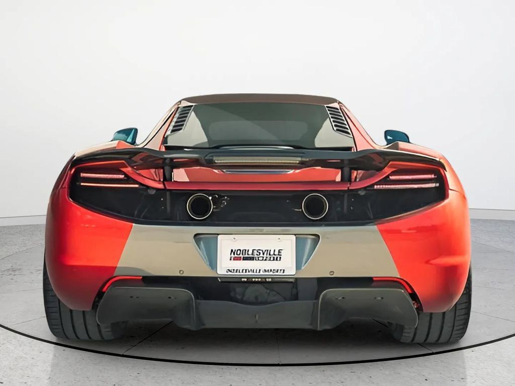 Used 2012 McLaren MP4-12C Coupe RWD image 4