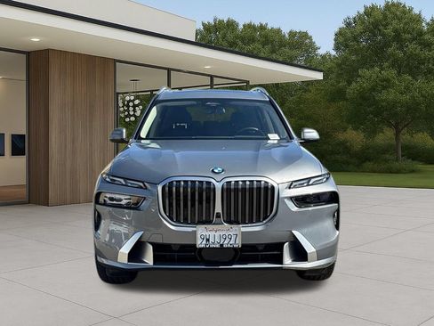 Used 2026 BMW X7 xDrive40i AWD/4WD image 4
