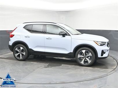 New 2026 Volvo XC40 B5 Plus w/ Protection Package Premier