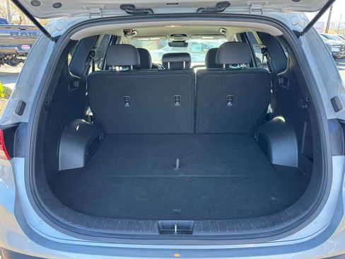 Used 2022 Hyundai Santa Fe SE image 18
