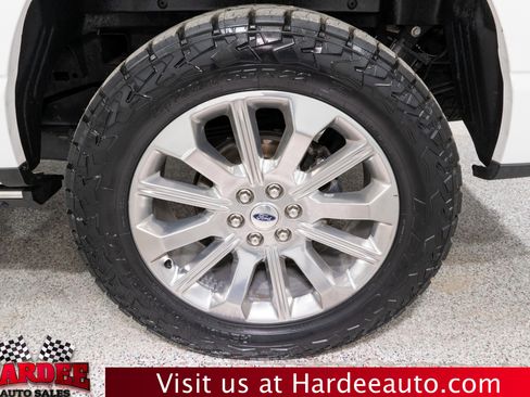 Used 2023 Ford F150 Limited image 10