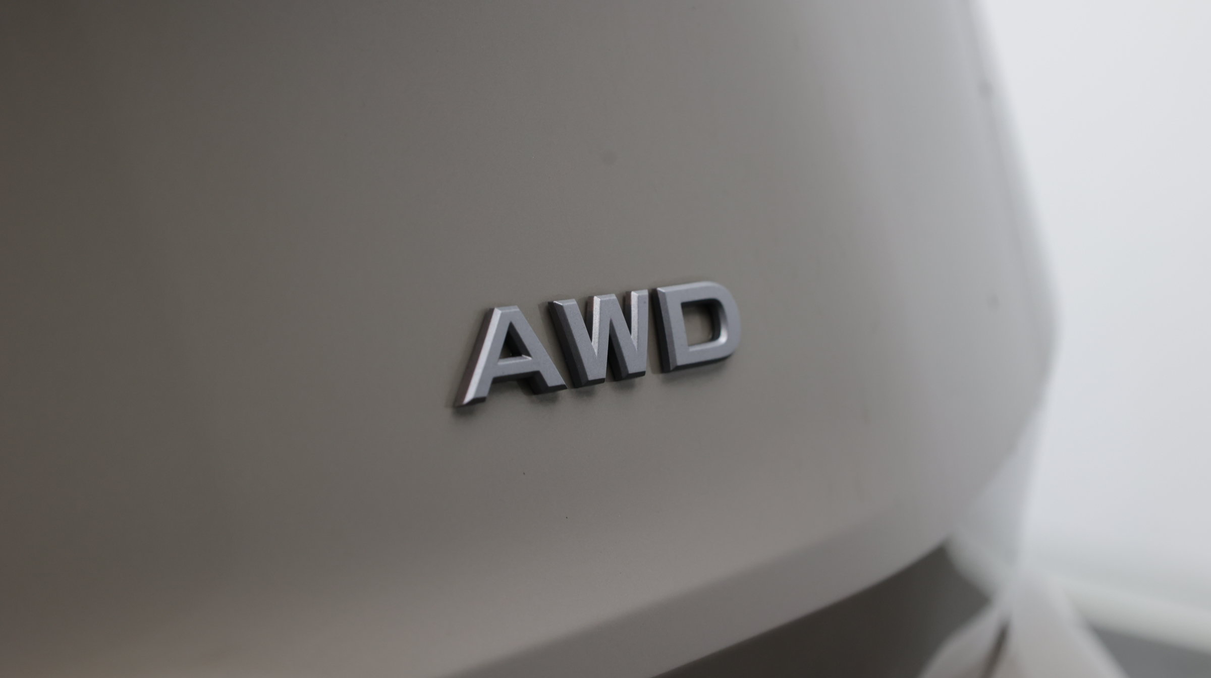 Used 2025 Nissan Rogue SV AWD/4WD image 13