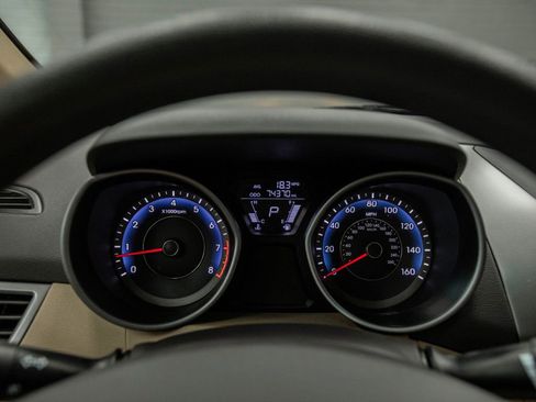 Used 2012 Hyundai Elantra GLS w/ Preferred Pkg 3 image 18