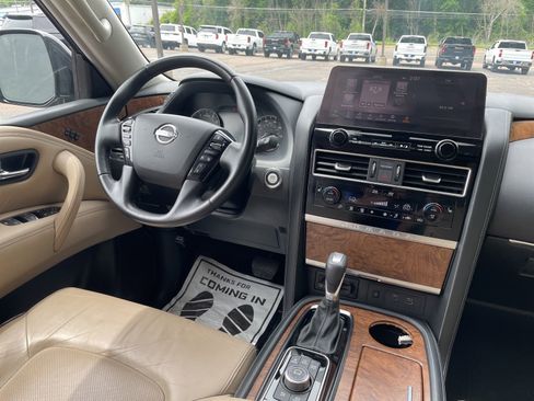 Used 2024 Nissan Armada SL w/ Captain's Chairs Package RWD image 25
