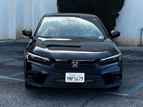 Used 2022 Honda Civic Sport image 2