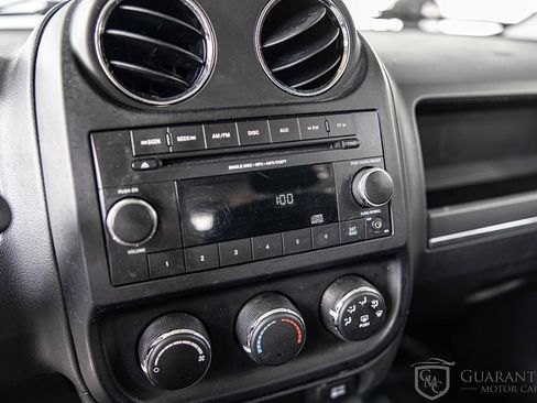 Used 2012 Jeep Patriot Sport image 23