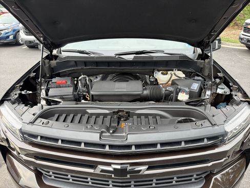 Used 2019 Chevrolet Silverado 1500 RST AWD/4WD image 36