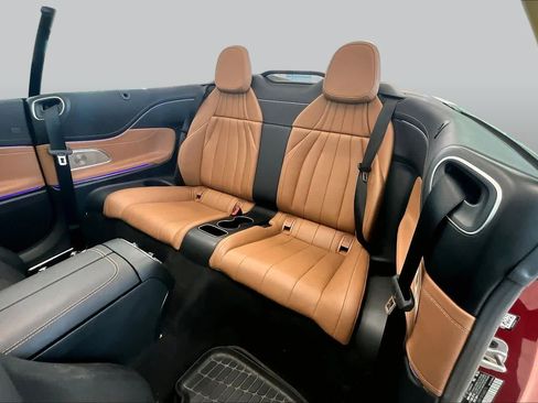 Used 2025 Mercedes-Benz CLE 450 4MATIC Cabriolet image 16