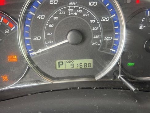 Used 2010 Subaru Forester 2.5X Premium image 12