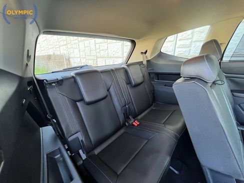 Used 2019 Volkswagen Atlas SE w/ Panoramic Sunroof Package FWD image 48