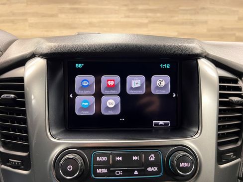 Used 2019 Chevrolet Suburban LS image 21