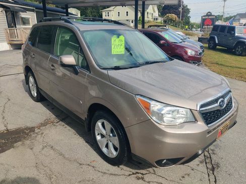 Used 2014 Subaru Forester 2.5i Touring AWD/4WD image 8