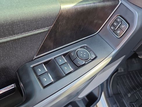 Used 2021 Ford F150 Lariat w/ Equipment Group 502A High image 24