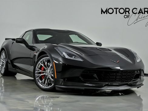 Used 2015 Chevrolet Corvette Z06 w/ 3LZ Preferred Equipment Group RWD image 1