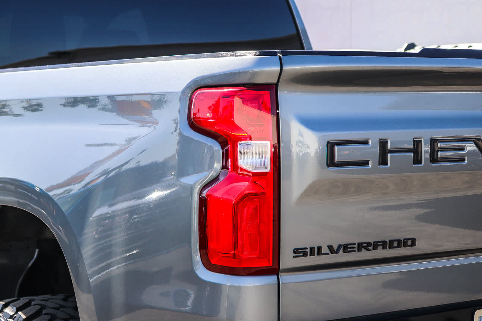 Used 2021 Chevrolet Silverado 1500 Custom RWD image 7