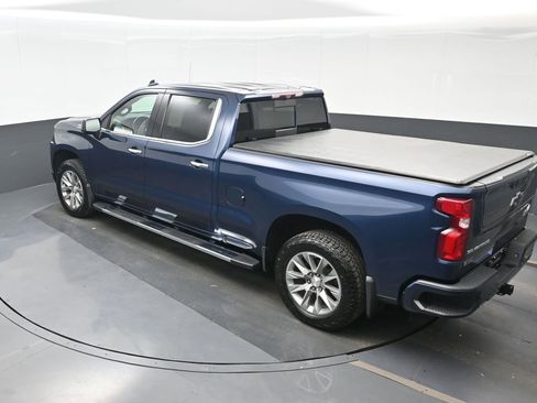 Used 2021 Chevrolet Silverado 1500 High Country w/ Technology Package AWD/4WD image 19