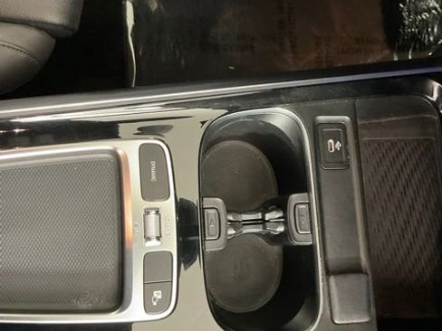 Used 2025 Mercedes-Benz GLA 250 image 18