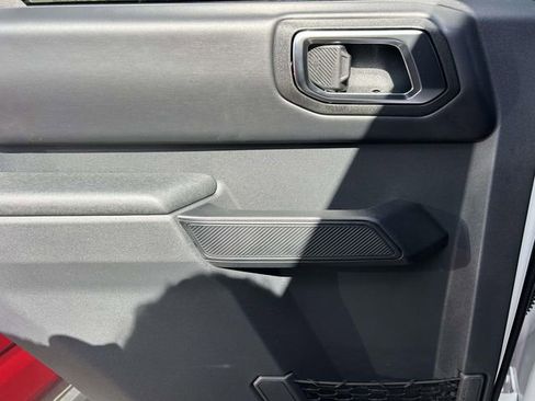 New 2025 Ford Bronco Badlands AWD/4WD image 17