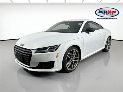 Used 2017 Audi TT 2.0T w/ Technology Package image 4