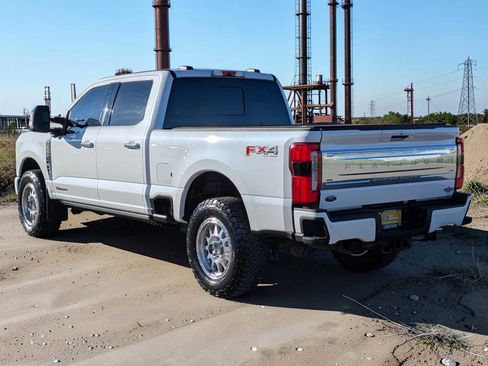 Certified 2024 Ford F250 Platinum AWD/4WD image 4