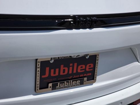 New 2026 Jeep Grand Cherokee Limited image 31