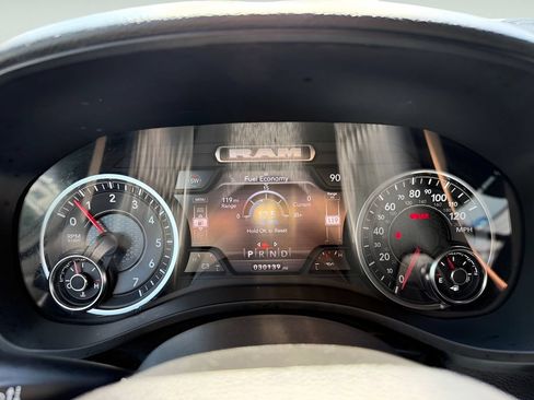 Used 2023 RAM 1500 Big Horn AWD/4WD image 23