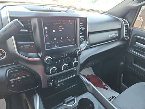 Used 2024 RAM 2500 Big Horn AWD/4WD image 20