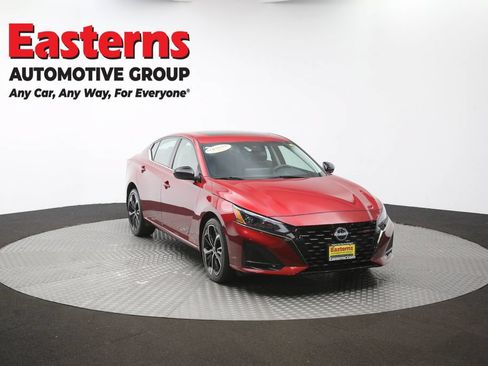 Used 2023 Nissan Altima 2.5 SR w/ SR Premium Package AWD/4WD image 51