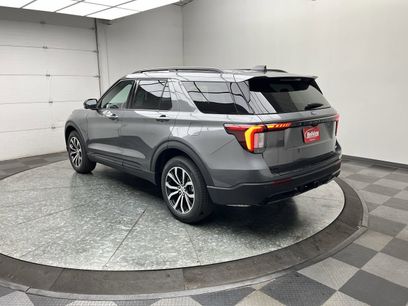 New 2026 Ford Explorer ST-Line
