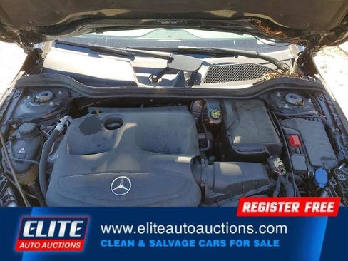 Used 2018 Mercedes-Benz CLA 250 image 21