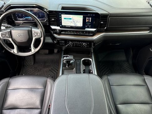 Used 2024 Chevrolet Silverado 1500 RST w/ Convenience Package II AWD/4WD image 10