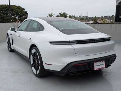 Certified 2025 Porsche Taycan AWD/4WD image 3
