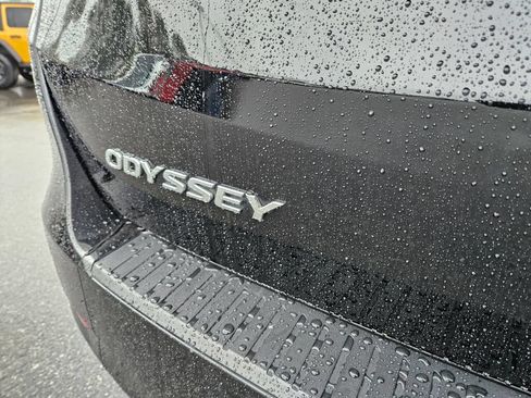 Used 2021 Honda Odyssey EX-L image 11