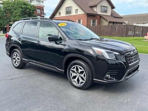 Used 2022 Subaru Forester Premium AWD/4WD image 39