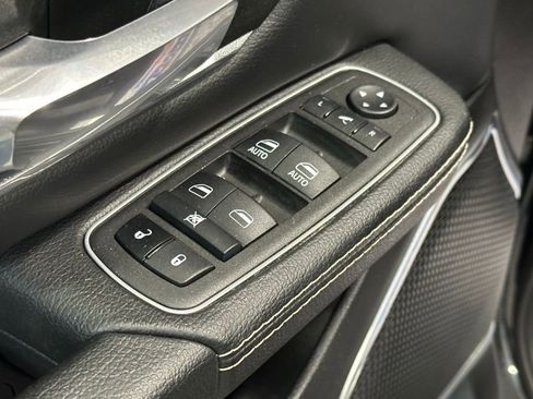 Used 2022 RAM 1500 Laramie image 11