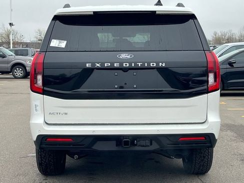 New 2026 Ford Expedition Active AWD/4WD image 8