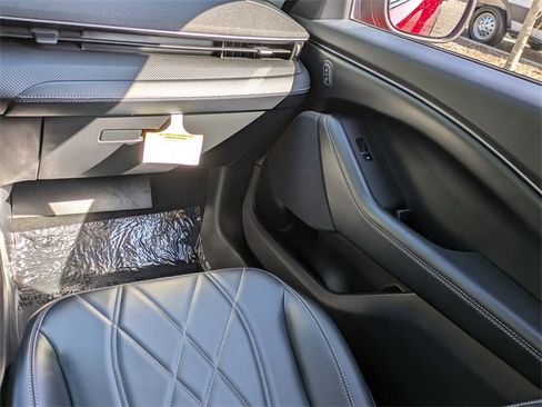 Certified 2024 Ford Mustang Mach-E Select image 17